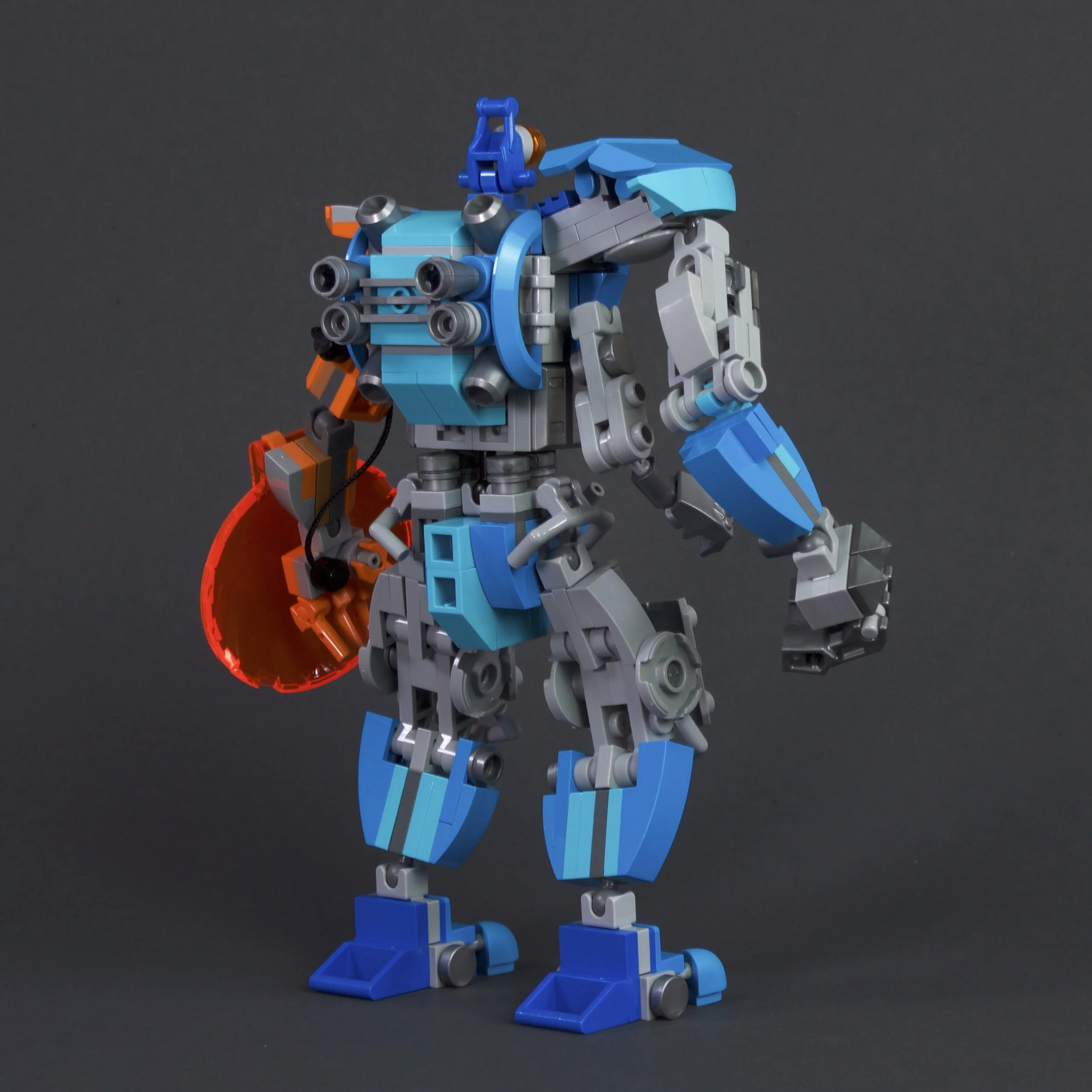 Gladiator Mech: Pinhead | Aaron Brick Designer